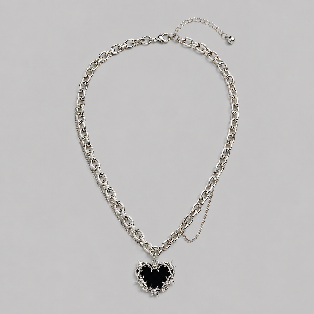 BLACK HEART THORN NÁHRDELNÍK