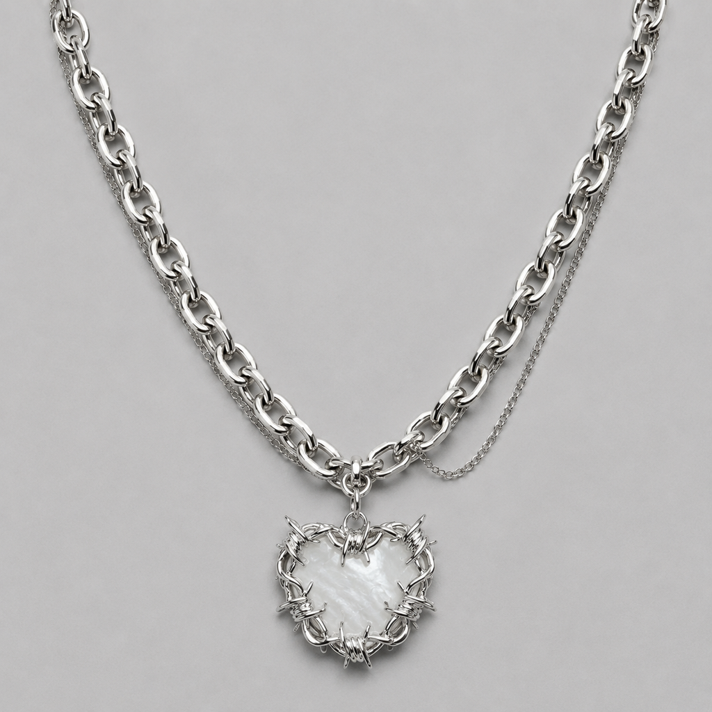 Bílý heart thorn náhrdelník